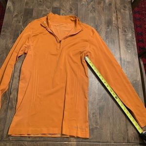 Athletic long sleeve